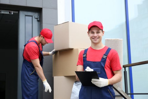 Local movers supporting a home relocation in Perivale