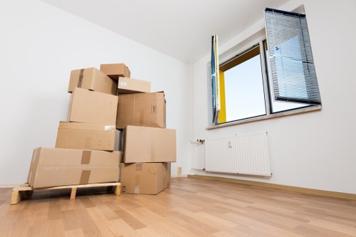 Helpful local moving support near Perivale flats and homes
